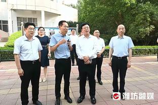 ?李添荣女友晒合照迎2024：珍惜眼前 健康顺利 平安快乐